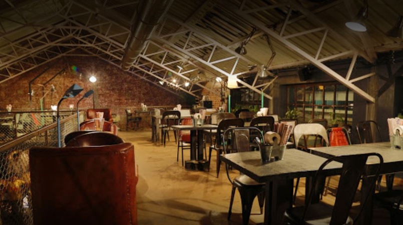 Todi Mill Social, Lower Parel Todi Mill Social