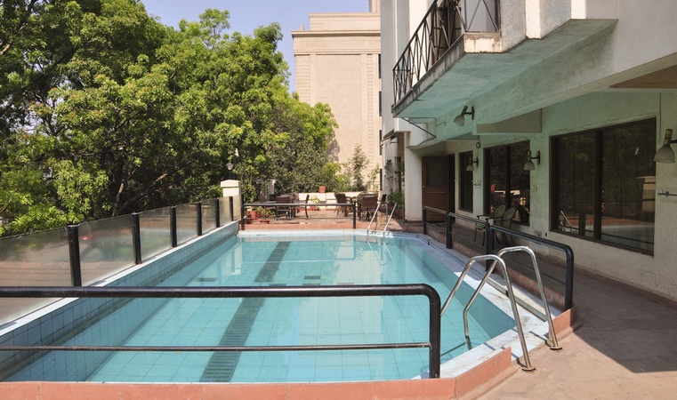 Hotel Brookside, Viman Nagar Hotel Brookside