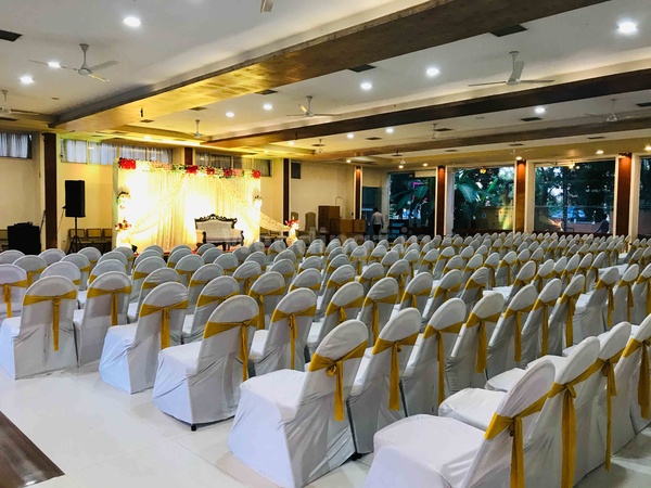 Milan Party Hall Karelibagh Baroda - Banquet Hall
