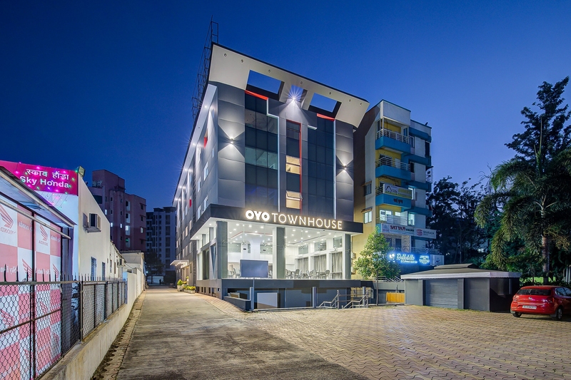 OYO Townhouse 048 Hadapsar, Pune Banquet Hall Wedding Hotel