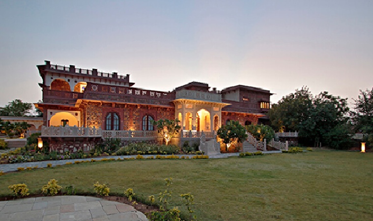 Khas Bagh, Amer Road Khas Bagh