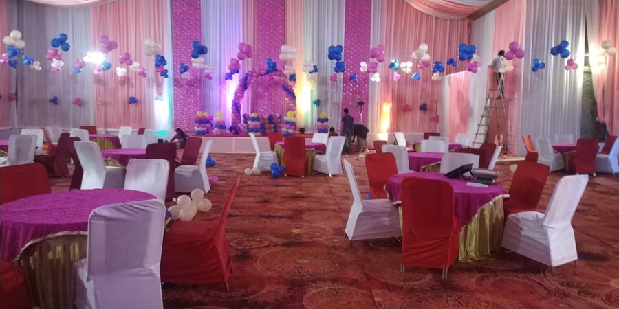 Saket Banquet, Saket Saket Banquet