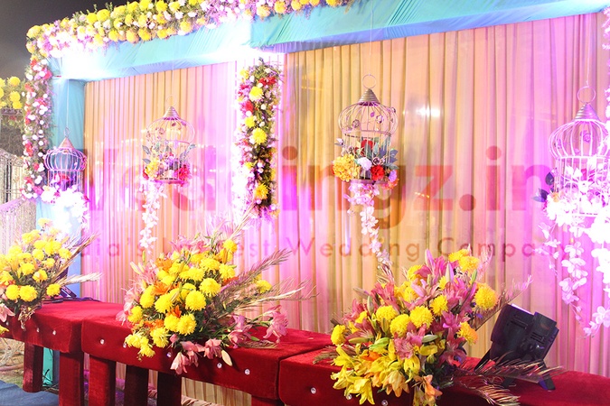 Red Carpet, Vaishali Red Carpet