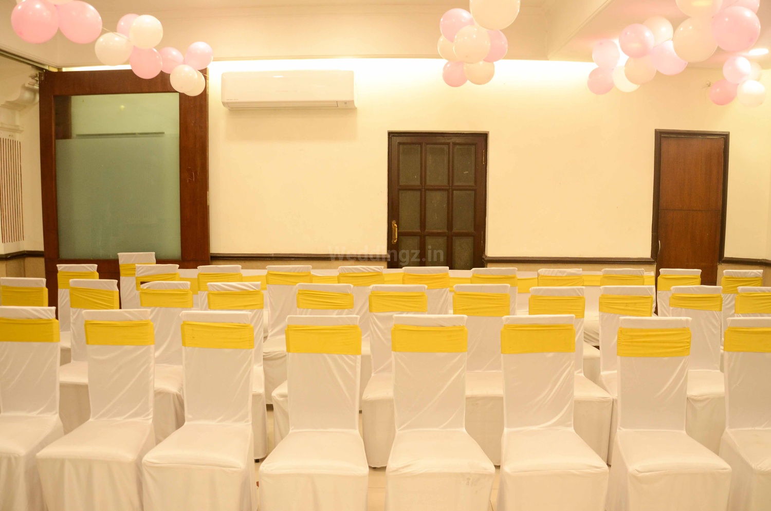 Empress Court Vile Parle West, Mumbai Banquet Hall WeddingZ.in