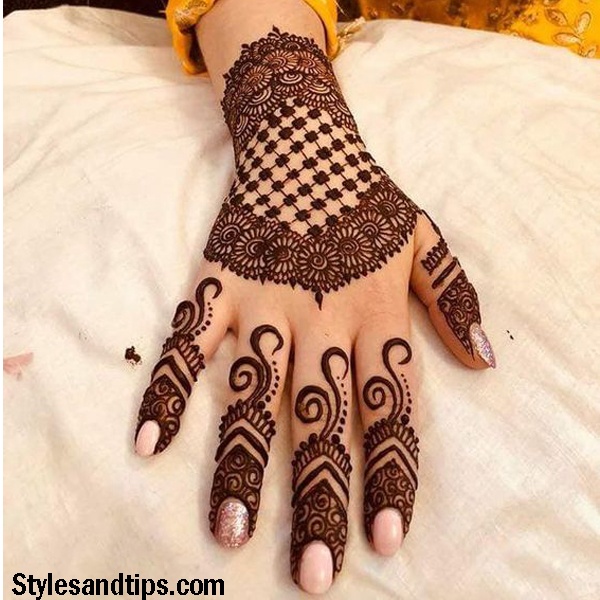 What is a simple mehndi design for a back hand? - Quora