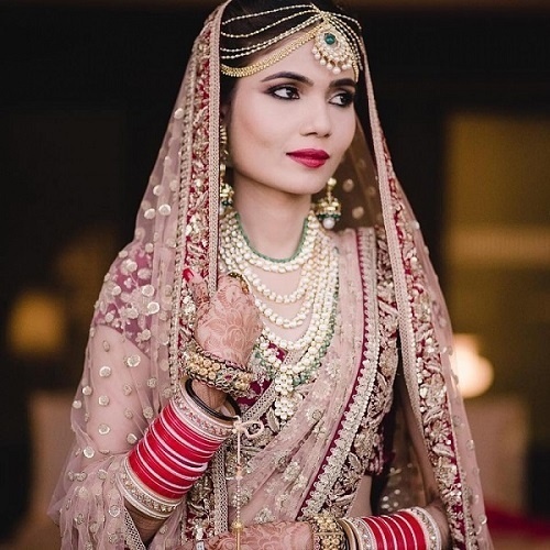 Top 10 Bridal Makeup Artists In Mumbai To Consider For Your 2018 ...