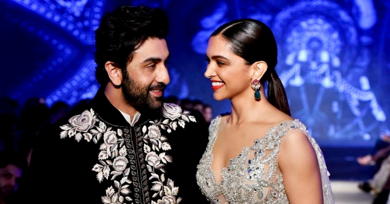 Deepika Padukone and Ranbir Kapoor burned the ramp in Manish Malhotra’s latest attire!