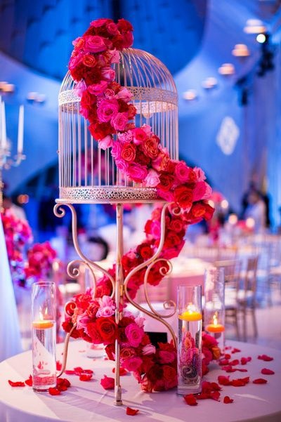 Wedding centerpieces to add that extra oomph to your wedding table