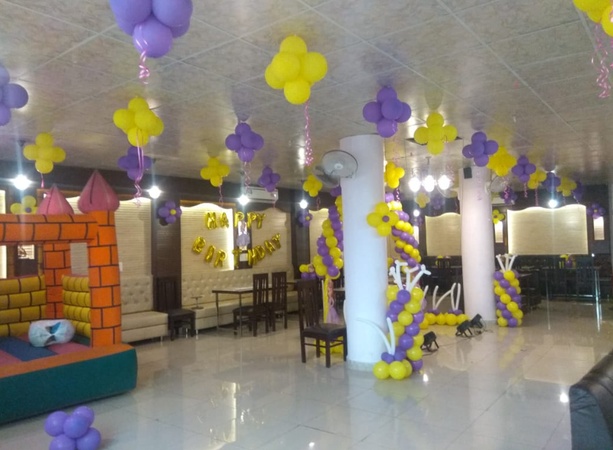 Fork & Spoon, Noida Sector 22 Fork & Spoon