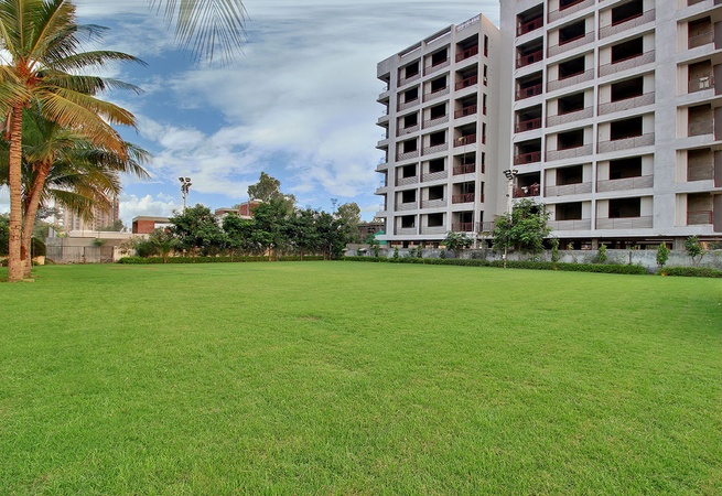 Aarya Grand Hotels & Resorts, Sola Road Aarya Grand Hotels & Resorts