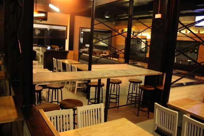 Gilly's Restro Bar, Koramangala Gilly's Restro Bar
