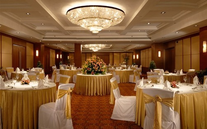 Fortune Select Exotica, Vashi Fortune Select Exotica