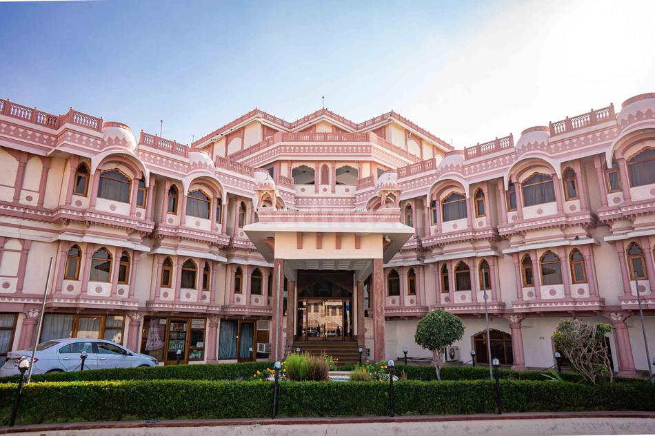 Hotel Raj Vilas Palace Public Park, Bikaner | Banquet Hall | 5 Star ...