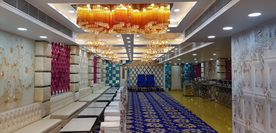 "THE PEOPLE" Bar, Lounge and Banquet, Kirti Nagar "THE PEOPLE" Bar, Lounge and Banquet