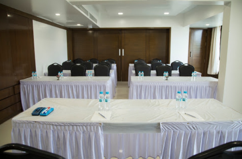 Hotel Mint Ivy Viman Nagar, Pune Banquet Hall Wedding Hotel WeddingZ.in