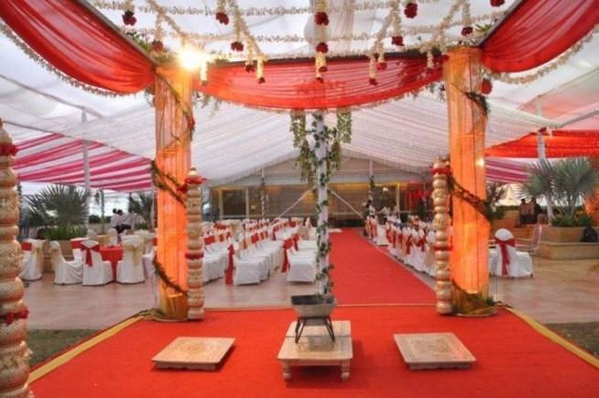 Amit Banquets, Andheri East Amit Banquets