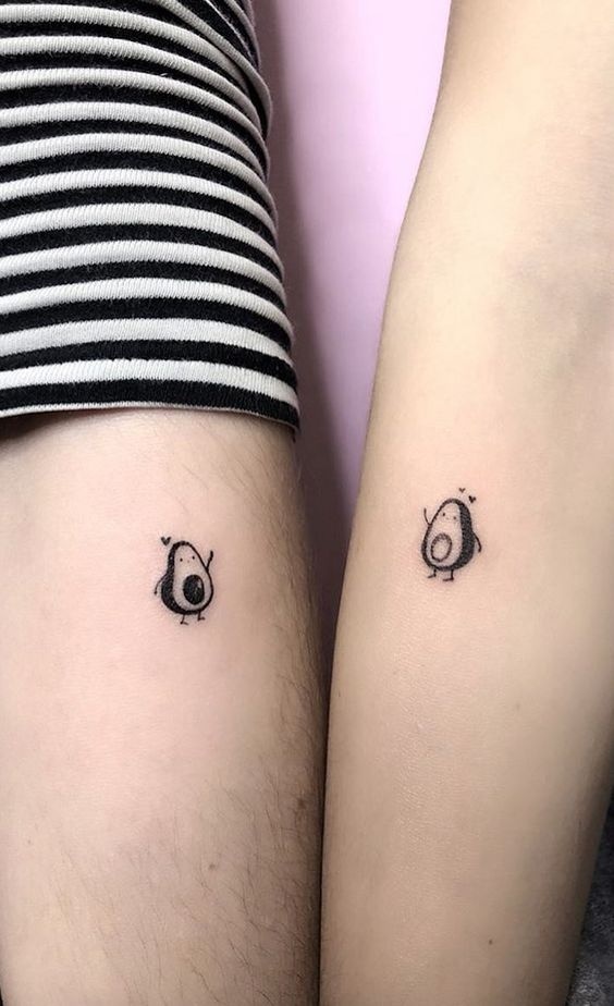 15 Minimalistic and Creative Couple Tattoo Ideas | Wedding Ideas | Wedding  Blog