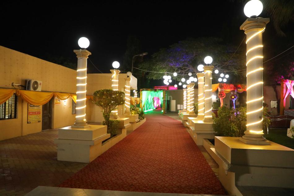 Royal Celebration Kamptee road, Nagpur Banquet Hall Wedding Lawn
