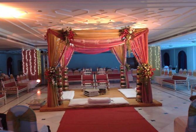 Arya Samaj Mandir, Girgaum Arya Samaj Mandir