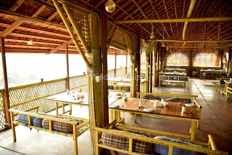 Hotel Swaraj Trimbak Road, Nashik Wedding Lawn Wedding Hotel