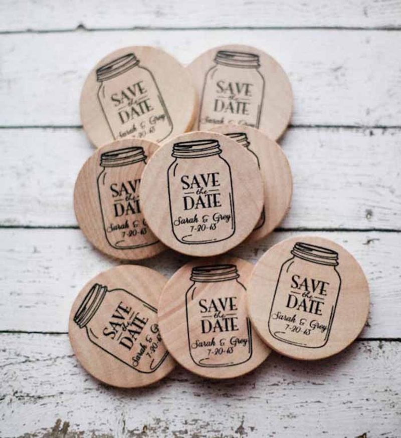 20 Save the Date Photo Ideas We Love-Love-Love!