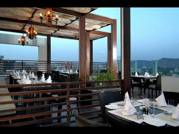 Park Inn, Bani Park Park Inn