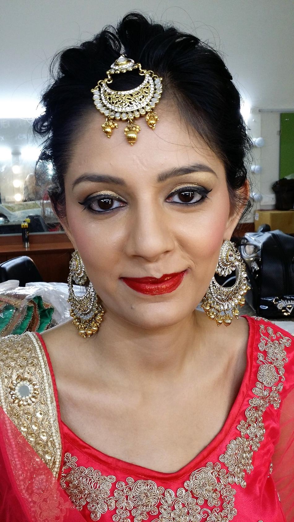 KR Makeover, Bridal Makeup Artist in Rajouri Garden, Delhi WeddingZ
