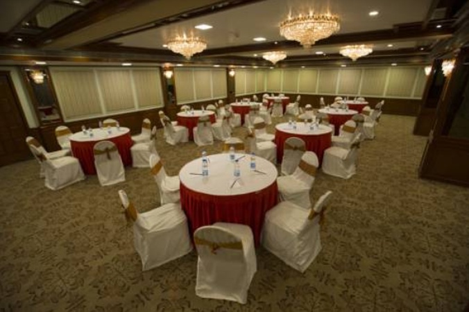 The Rialto Hotel, Gandhi Nagar The Rialto Hotel