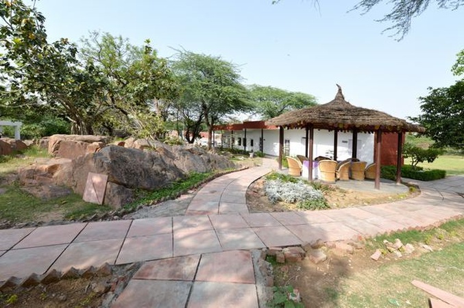 Lake View Resort, Surajkund Lake View Resort