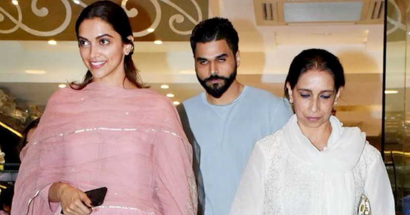 Deepika Padukone spotted ‘shaadi shopping’ with her mom for her upcoming November wedding!