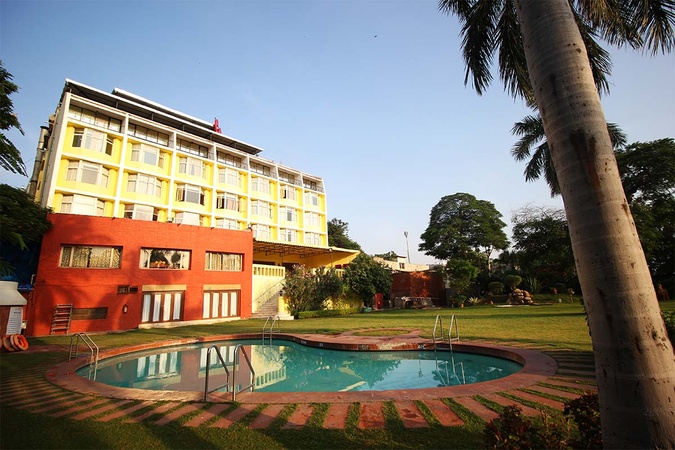 Cama Hotel, Khanpur Cama Hotel