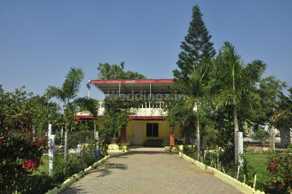 Mango Retreat Resort Moinabad, Hyderabad Banquet Hall Wedding Lawn