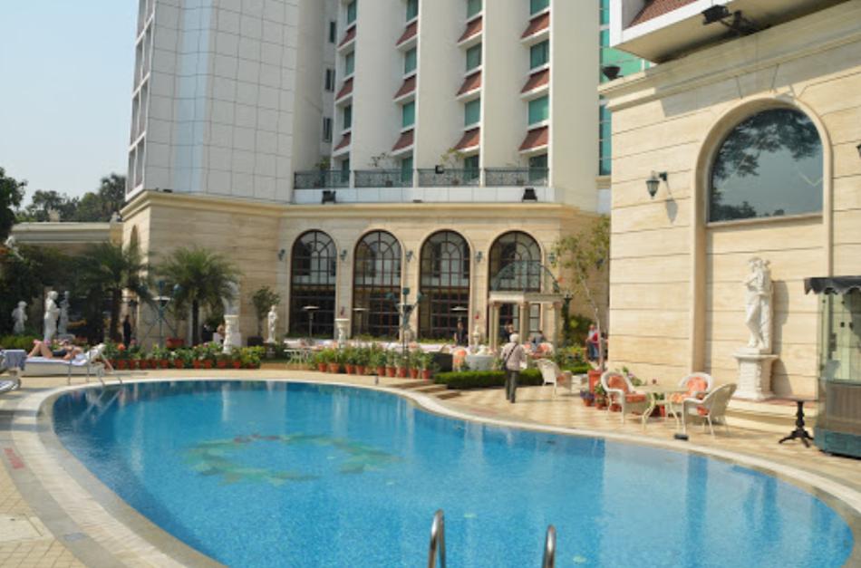Hotel The Royal Plaza Connaught Place,