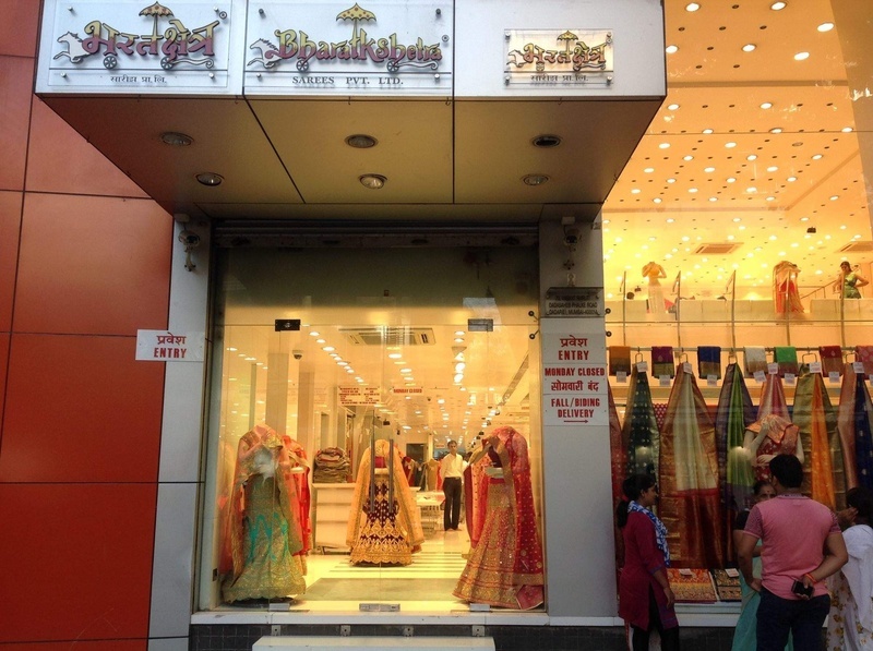 ladies formal wear shops in dadar