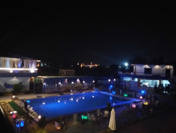 Dee Boat House, Vidhyadhar Nagar Dee Boat House