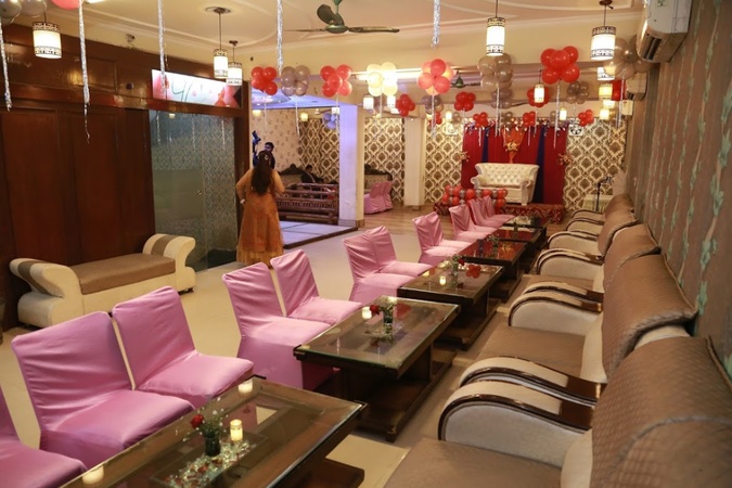 Veggie Inn Party Hall, Krishna Nagar Veggie Inn Party Hall