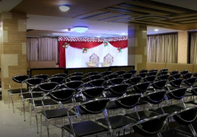 Emerald The Restaurant And Banquets, Naroda Emerald The Restaurant And Banquets