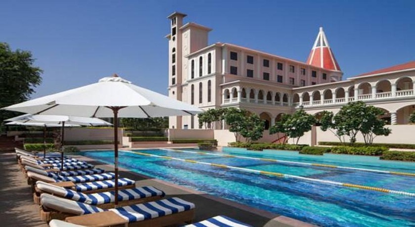 DLF Club 5, Gurgaon DLF Club 5