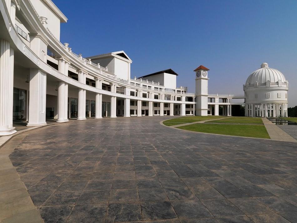 Amanora The Fern Hotels and Club Hadapsar, Pune Banquet Hall