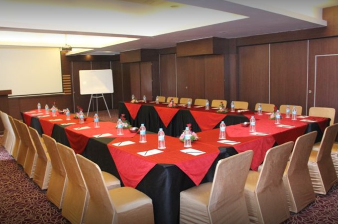 Royal Orchid Golden Suites, Kalyani Nagar Royal Orchid Golden Suites