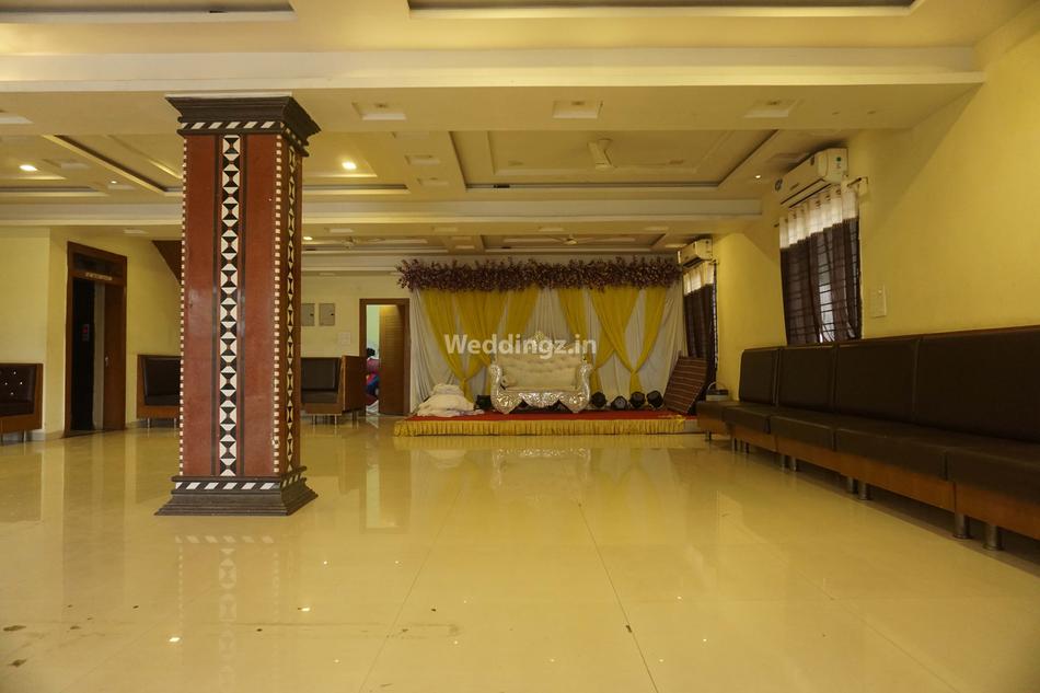HR Resort and Hotel Kanadia Main Road, Indore Banquet Hall Wedding