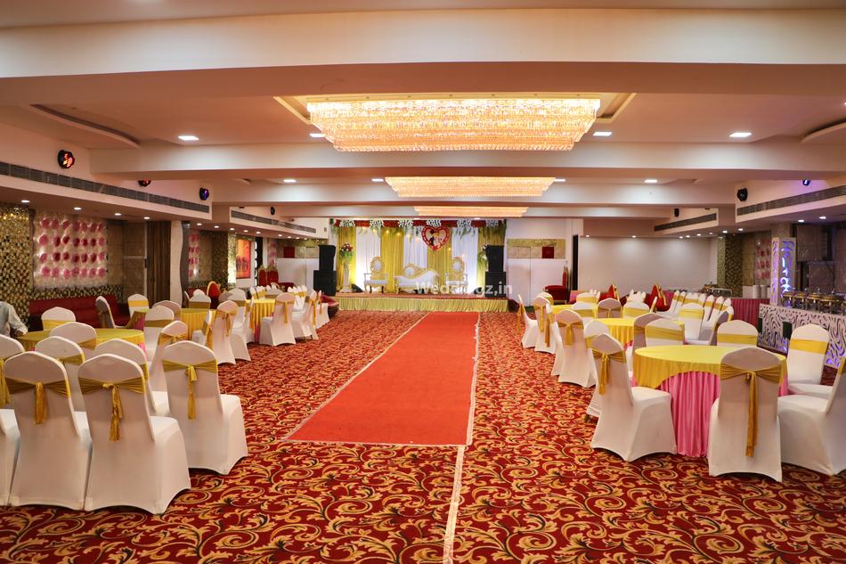 Rajora Banquet Hall Malad West, Mumbai Banquet Hall Banquet Terrace