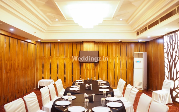 Hotel Solitaire, Manimajra Hotel Solitaire