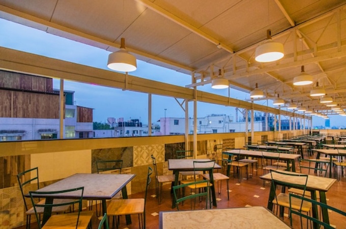 Phoenix Hotel and Resort, Shivaji nagar Phoenix Hotel and Resort