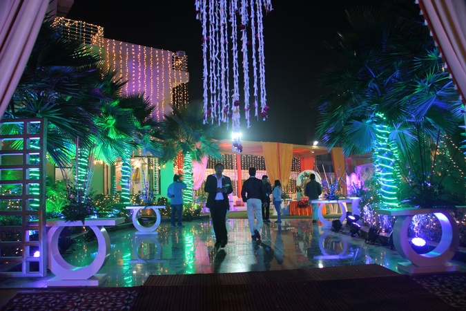 SS Grand Party Lawn and Banquet, Noida SS Grand Party Lawn and Banquet