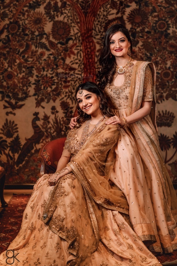 Top Lehenga Designs for Sister Of The Bride - Witty Vows | Bride sister,  Bride, Wedding party outfits