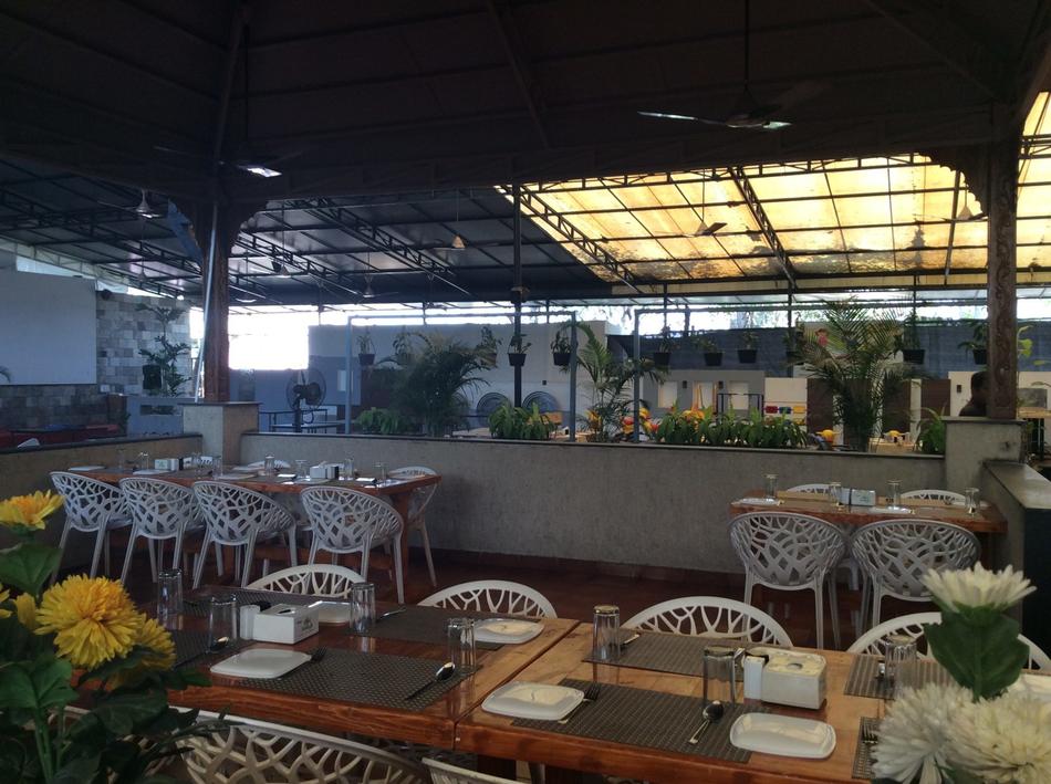 Hotel Bird Valley Pimple Saudagar, Pune Banquet Hall WeddingZ.in