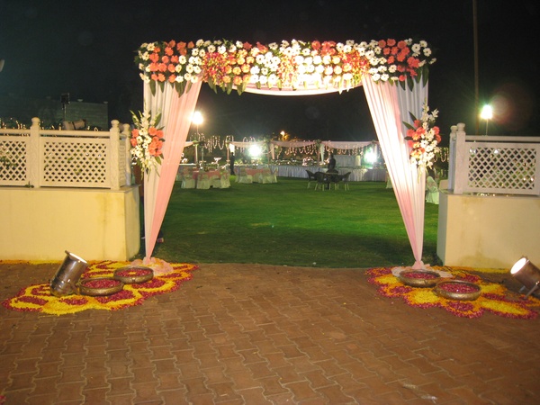 Pisces Garden, Vasant Kunj Pisces Garden