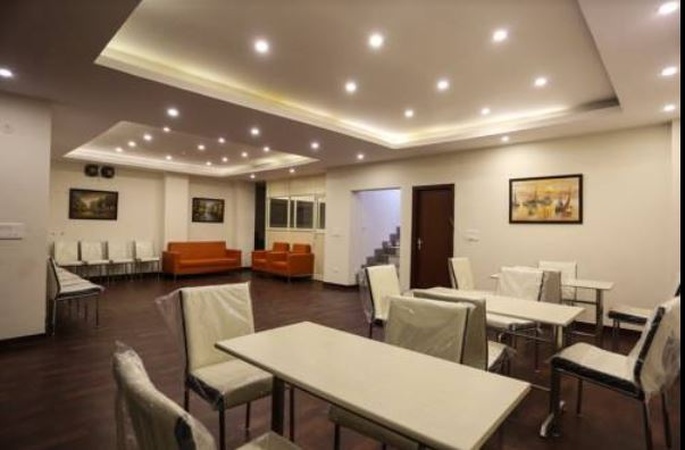 Zineb Hotel, Noida Zineb Hotel