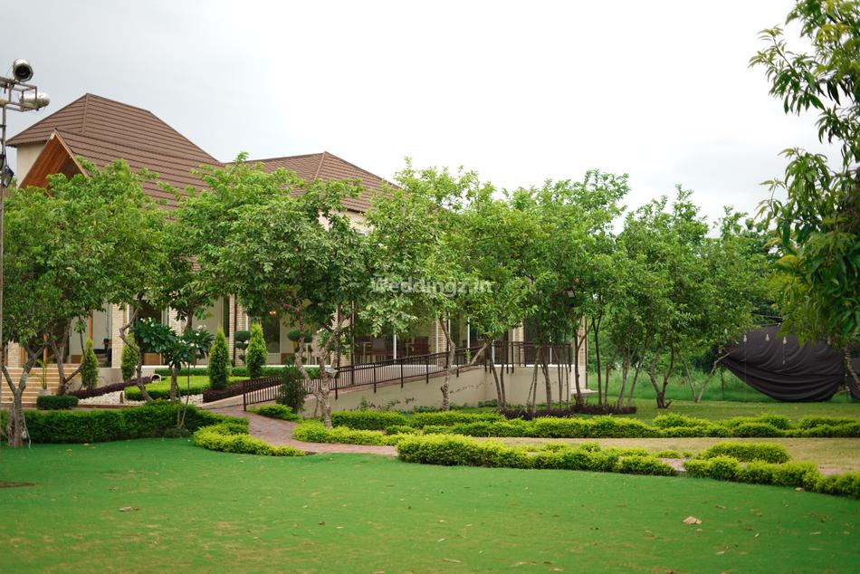 Trellis Garden Mohali, Chandigarh Banquet Hall Wedding Lawn